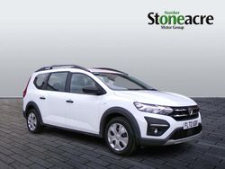 White Used 2022 Dacia Jogger Essentiel MPV | £11,995 (Fair price)
