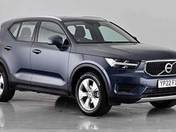 Denim blue Used 2022 Volvo XC40 Momentum SUV | £21,990 (Fair price)