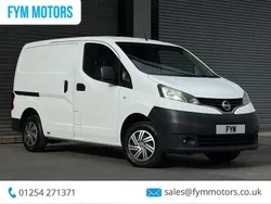 White Used 2015 Nissan NV200 Acenta Van | £4,100 (Fair price)