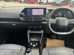 White Used 2024 Citroën C4 PureTech SUV | £18,017 (Good price)