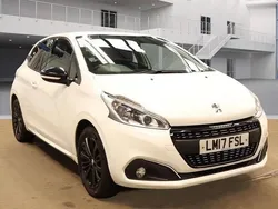 White Used 2017 Peugeot 208 Hatchback | £3,495 (Good price)