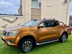 Yellow Used 2016 Nissan Navara Tekna Pickup | £9,250 (Fair price)
