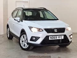 White Used 2020 Seat Arona SE Technology SUV | £10,298 (Fair price)