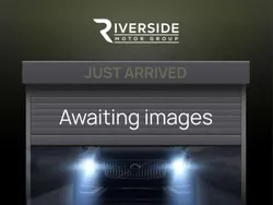Jet black Used 2018 BMW 318 Sport Line Estate | £11,995 (Good price)