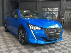 Blue Used 2020 Peugeot 208 GT-line Hatchback | £11,495 (Fair price)