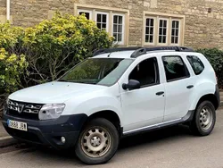 White Used 2014 Dacia Duster Lauréate SUV | £5,995