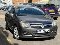 Grey Used 2009 Vauxhall Astra Design Edition Hatchback | £2,999 (Fair price)