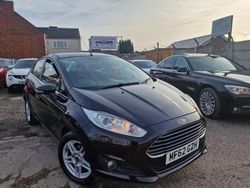 Black Used 2013 Ford Fiesta Zetec Hatchback | £2,975 (Fair price)