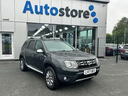 Grey Used 2017 Dacia Duster Lauréate SUV | £7,250 (Fair price)