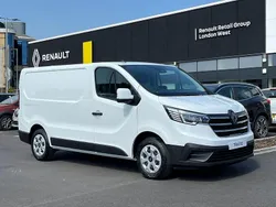 Solid glacier white New 2025 Renault Trafic Van | £20,990