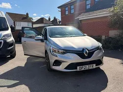 Used 2021 Renault Clio V Iconic Hatchback | £8,495 (Good price)