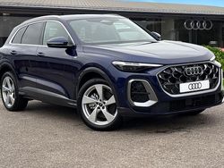 Blue New 2025 Audi Q5 S-Line SUV | £53,890 (Super price)