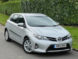 Silver Used 2013 Toyota Auris Hatchback | £3,690 (Fair price)