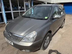 Silver Used 2010 Kia Sedona 2 MPV | £3,790 (Fair price)