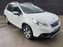 White Used 2013 Peugeot 2008 Allure SUV | £4,995 (Fair price)