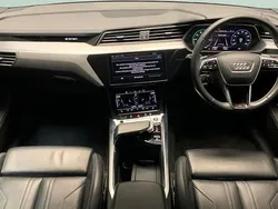 Used 2023 Audi e-tron Sportback S-Line SUV | £22,339 (Fair price)