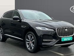 Black Used 2020 Jaguar F-Pace SE SUV | £27,844 (Fair price)