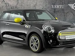 Black Used 2021 Mini Cooper S Level 2 Hatchback | £13,673 (Fair price)