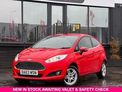 Red Used 2013 Ford Fiesta Zetec Hatchback | £2,990 (Fair price)
