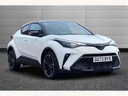 Platinum white Used 2023 Toyota C-HR Sport SUV | £23,395 (Fair price)