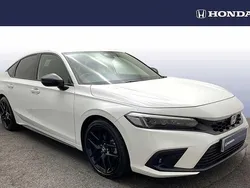 Platinum white Used 2022 Honda Civic Hybrid Hatchback | £24,890 (Fair price)