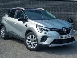 Silver Used 2020 Renault Captur Iconic SUV | £10,998 (A bit pricey)