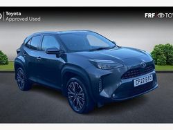 Used 2025 Toyota Yaris Hybrid Estate | £17,295 (Good price)