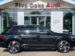Black Used 2022 Audi Q7 Black Edition SUV | £48,990 (Fair price)