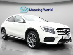 Mercedes GLA220