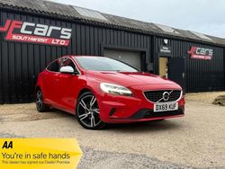 Red Used 2019 Volvo V40 R-Design Estate | £12,995 (Fair price)