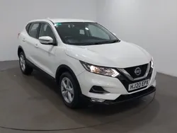 White Used 2020 Nissan Qashqai Acenta Premium SUV | £12,498 (Good price)