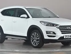 White Used 2020 Hyundai Tucson Premium SUV | £15,495 (Fair price)