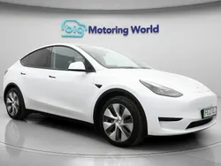 White Used 2023 Tesla Model Y SUV | £24,500 (Super price)