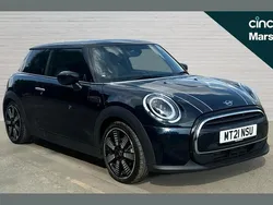 Blue/black Used 2021 Mini Cooper Exclusive Hatchback | £18,082 (Fair price)