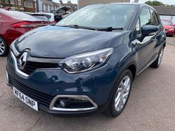 Blue Used 2014 Renault Captur Dynamique SUV | £8,995 (Fair price)