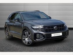 Silicon grey Used 2025 VW Touareg Black Edition SUV | £52,350 (Fair price)