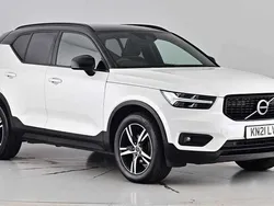Crystal white Used 2021 Volvo XC40 R-Design SUV | £21,995 (Fair price)