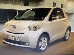 Silver Used 2010 Toyota iQ Hatchback | £3,500 (Fair price)