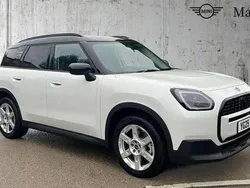 White New 2025 Mini Countryman Classic SUV | £32,800 (Fair price)