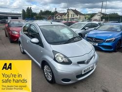 Silver Used 2009 Toyota Aygo Platinum Hatchback | £2,495 (Fair price)