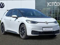 White Used 2021 VW ID.3 Pro Performance Hatchback | £16,528 (Fair price)