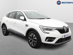White Used 2021 Renault Arkana Iconic SUV | £13,399 (Fair price)