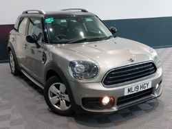 Silver Used 2019 Mini Cooper Countryman Classic SUV | £15,998 (Good price)