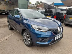 Blue Used 2019 Renault Kadjar Iconic SUV | £10,975 (Good price)