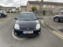 Black Used 2002 Ford Fiesta Zetec Hatchback | £475 (Super price)