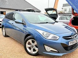 Blue Used 2015 Hyundai i40 Style Estate | £6,495 (Fair price)