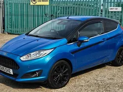 Blue Used 2015 Ford Fiesta Titanium Hatchback | £3,499 (Good price)