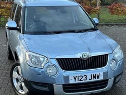 Blue Used 2013 Skoda Yeti SE SUV | £6,995 (Good price)