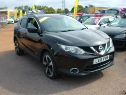 Black Used 2016 Nissan Qashqai N-Connecta SUV | £6,995 (Fair price)