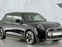 Black Used 2025 Mini Cooper Hatch Hatchback | £27,990